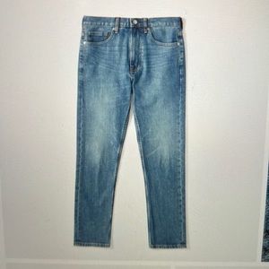 Everlane, Modern Boyfriend Jean, size 28. Lightly worn, great condition.